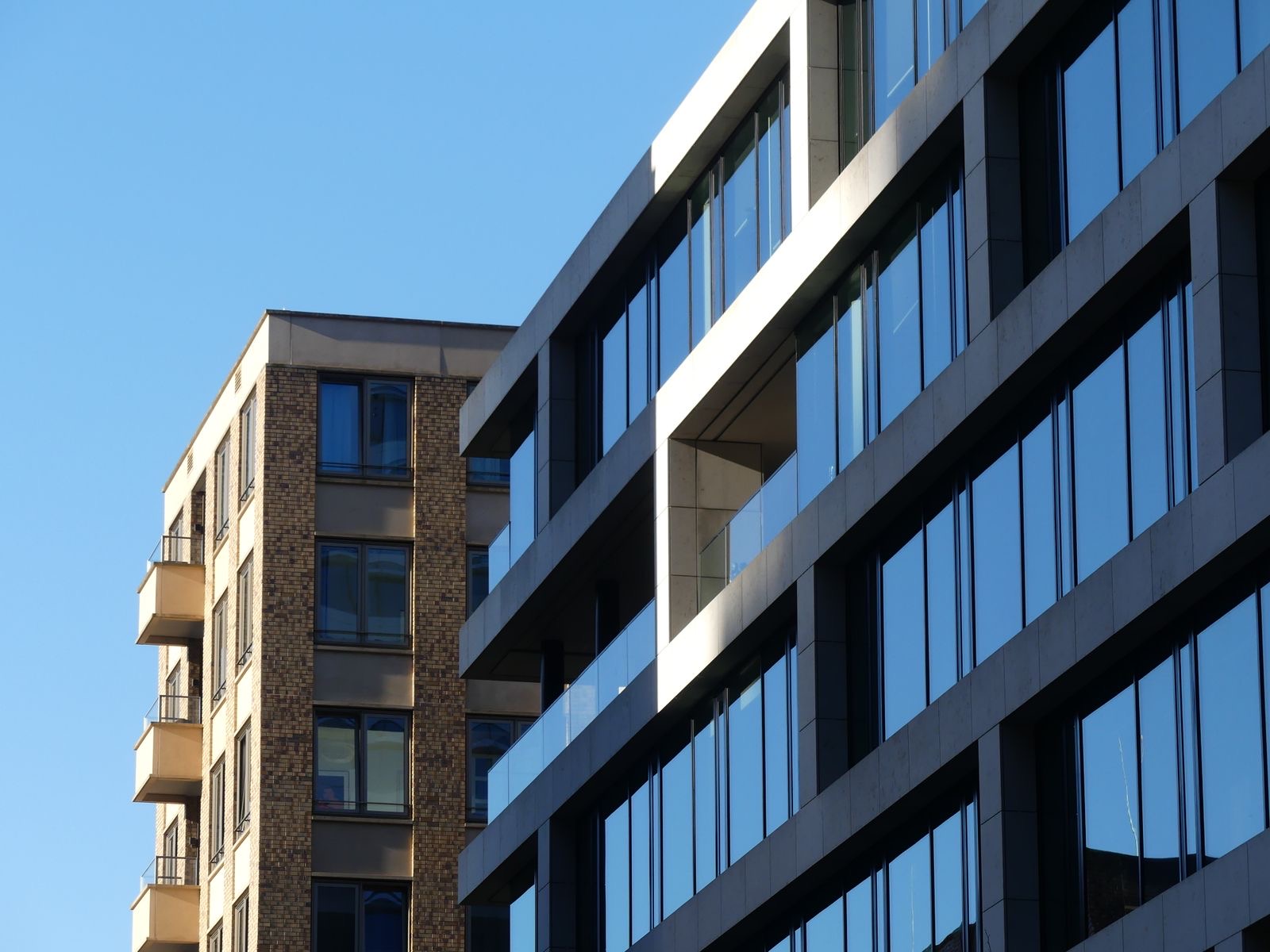 Glass office buildings in the Brussels business district